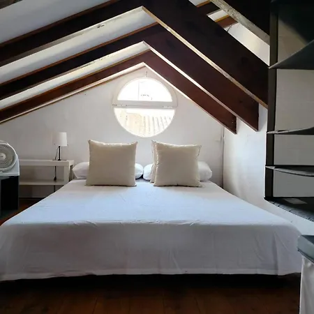 Holiday home Casa Del Lilmonero - Cute Andalucian House 10m Walk To The
