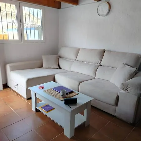 Casa Del Lilmonero - Cute Andalucian House 10m Walk To The Holiday home Marbella